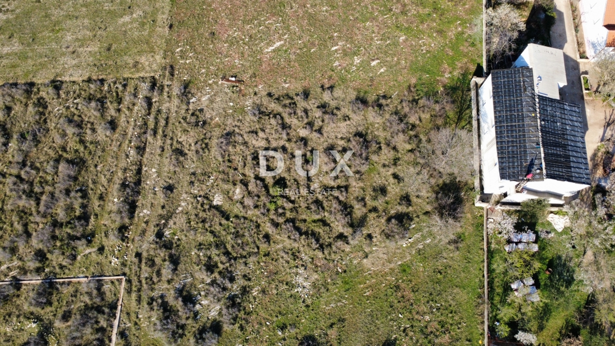 ZADAR, ZEMUNIK G. – Terreno edificabile con progetto di casa a basso consumo energetico
