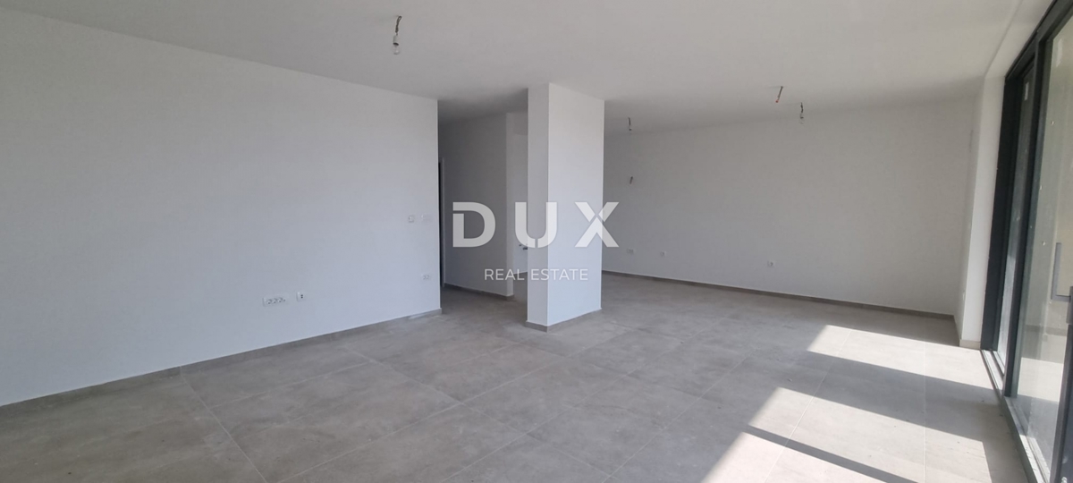 ISTRIA, POLA - Nuovo edificio moderno in un'ottima posizione!