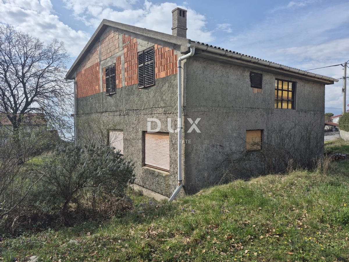 RIJEKA, DONJA DRENOVA - Casa indipendente 210m2 con giardino