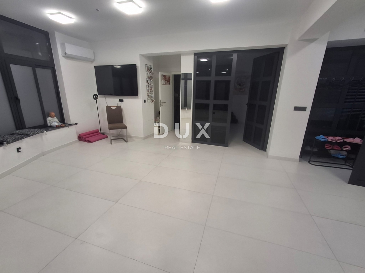 ZAGABRIA, TREŠNJEVKA - Spazi commerciali flessibili al piano terra