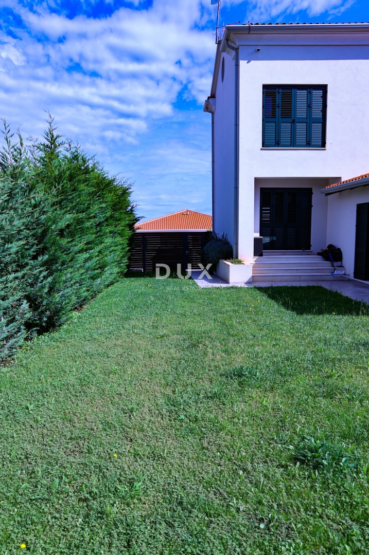ISTRIA, UMAG – Villa di lusso, piscina, vista mare
