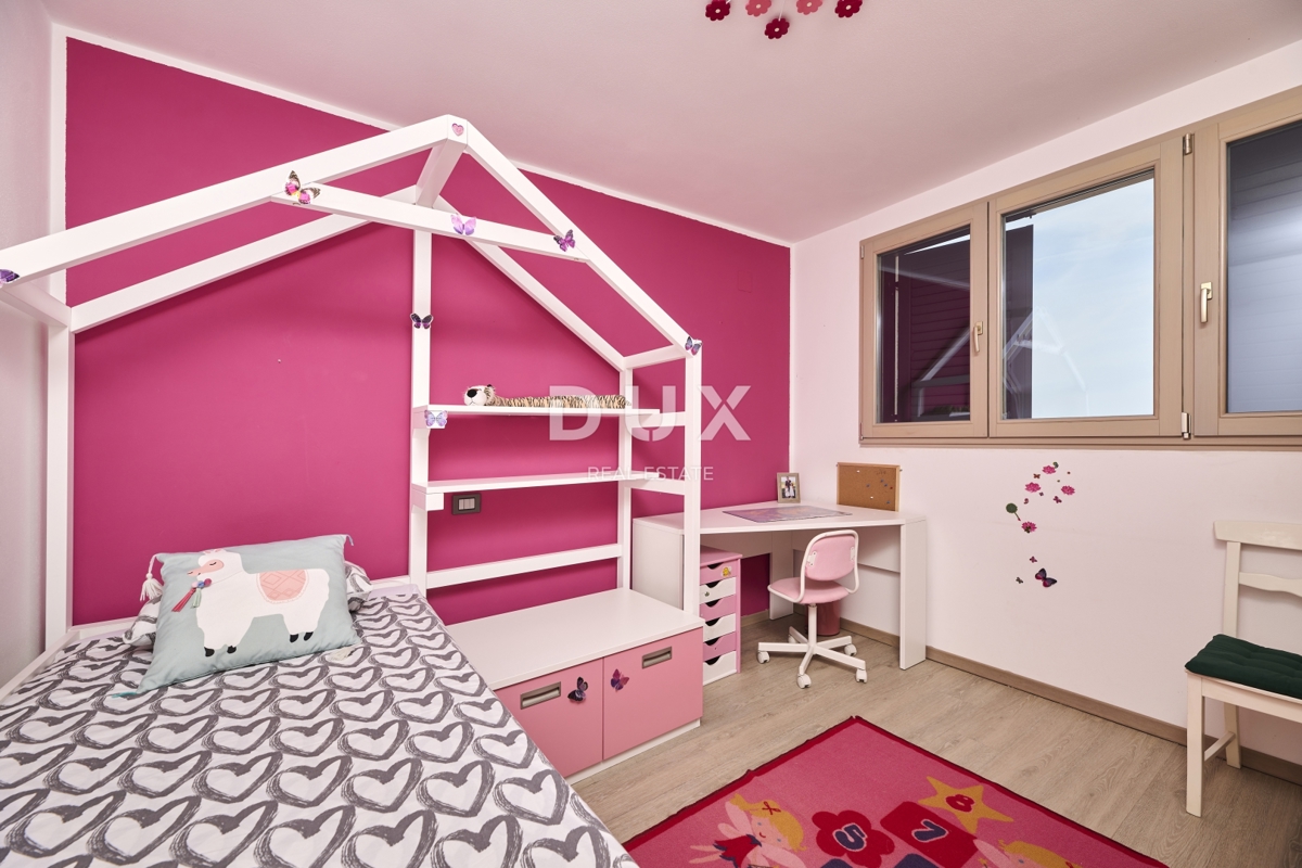 ISTRIA, UMAG – Villa di lusso, piscina, vista mare