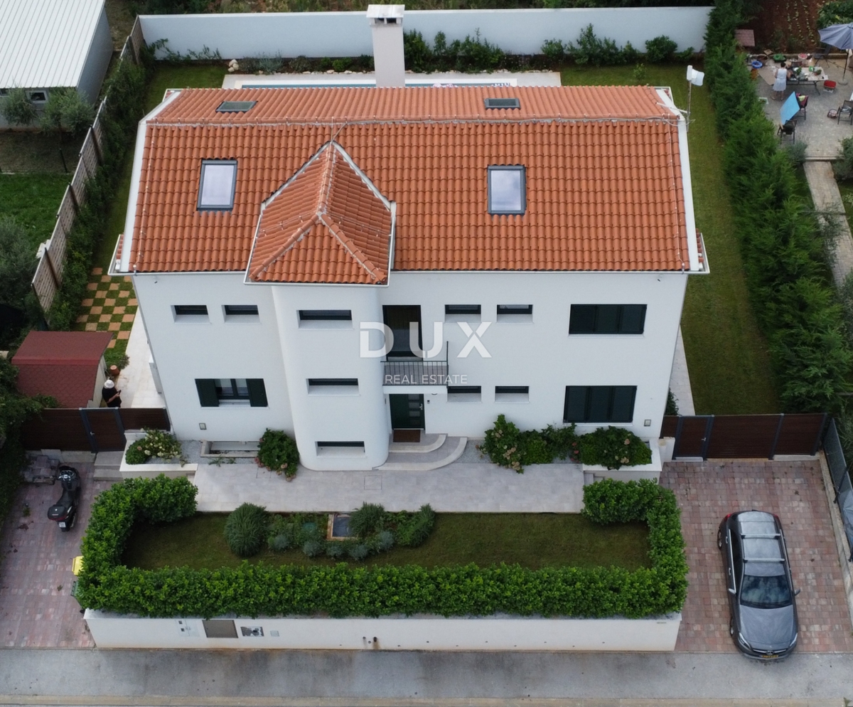 ISTRIA, UMAG – Villa di lusso, piscina, vista mare