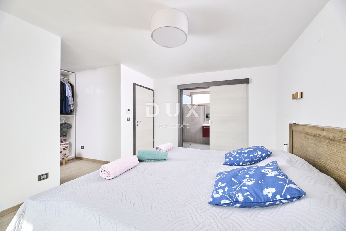 ISTRIA, UMAG – Villa di lusso, piscina, vista mare