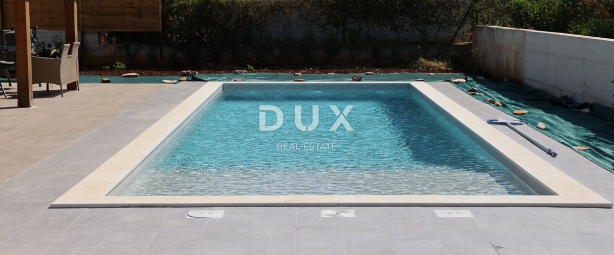 ISTRIA, UMAG – Villa di lusso, piscina, vista mare