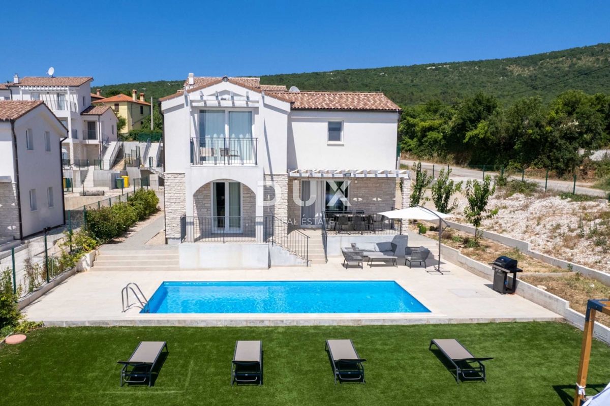 ISTRIA, RABAC - Casa in stile mediterraneo con piscina e vista mare
