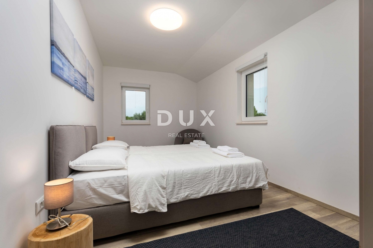 ISTRIA, RABAC - Casa in stile mediterraneo con piscina e vista mare