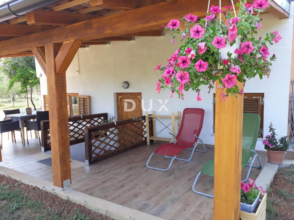 ISTRIA, ROVINJ - Casa con ampio giardino in posizione tranquilla vicino al mare