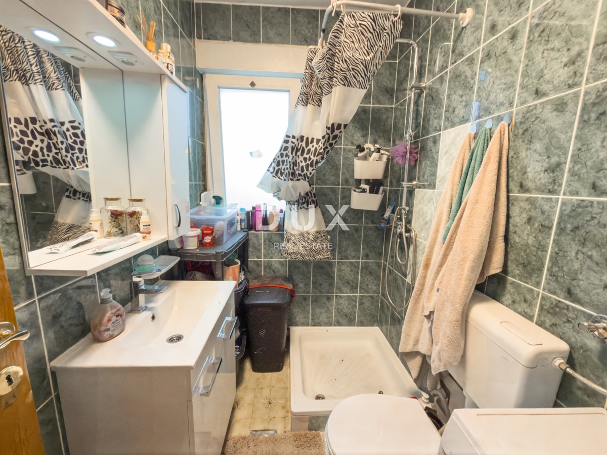 ISOLA DI KRK, CITTÀ DI KRK - Incantevole appartamento vicino a tutti i servizi