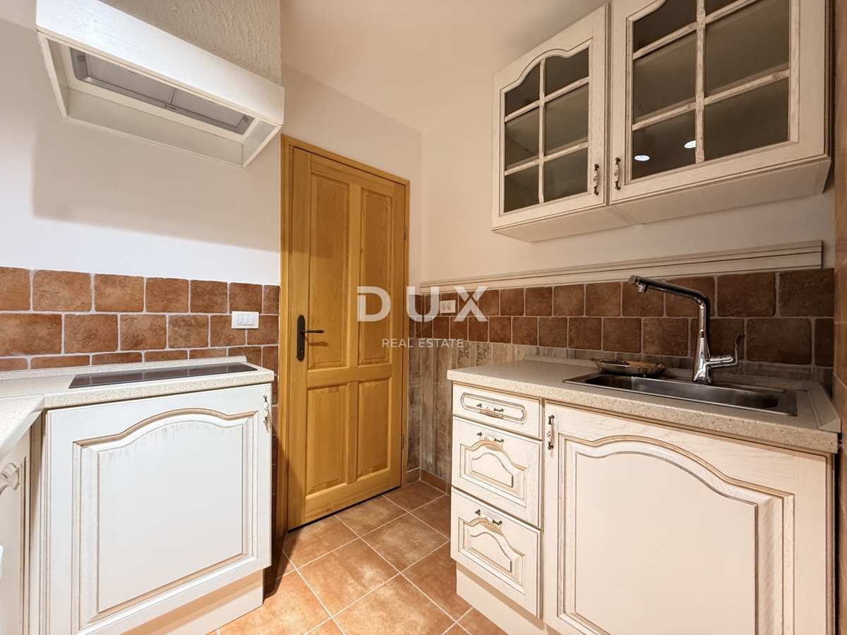 GORSKI KOTAR, MRKOPALJ - Casa con quattro appartamenti