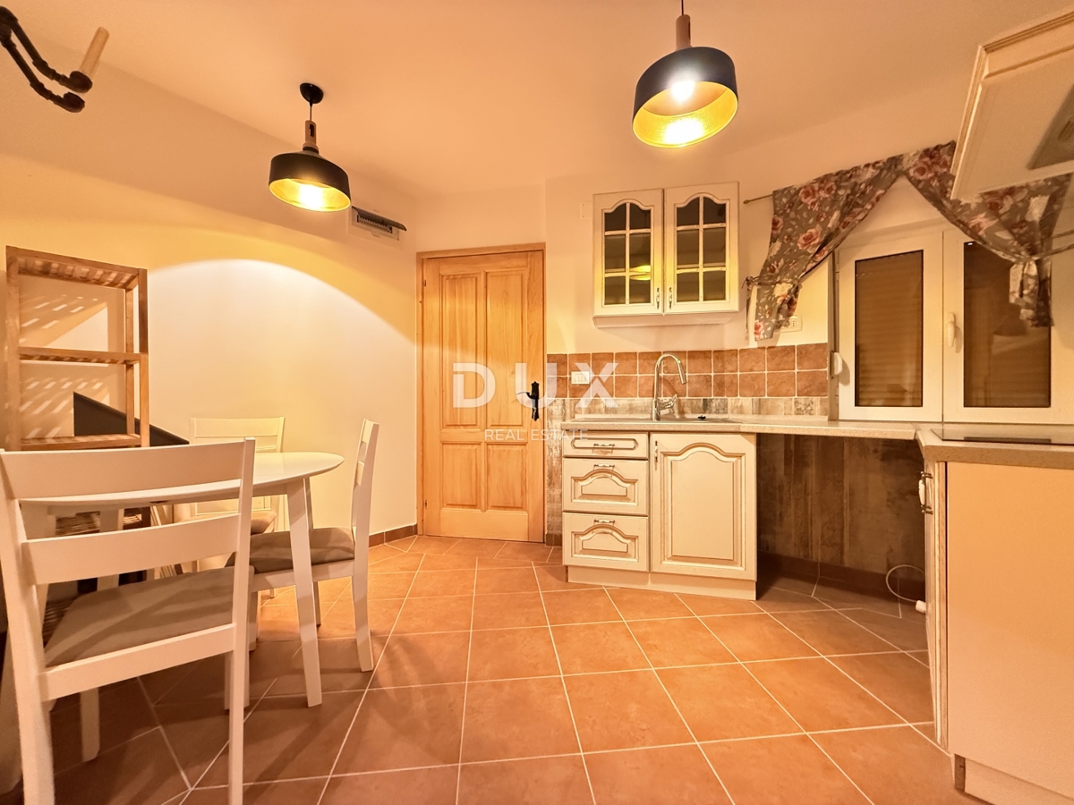 GORSKI KOTAR, MRKOPALJ - Casa con quattro appartamenti