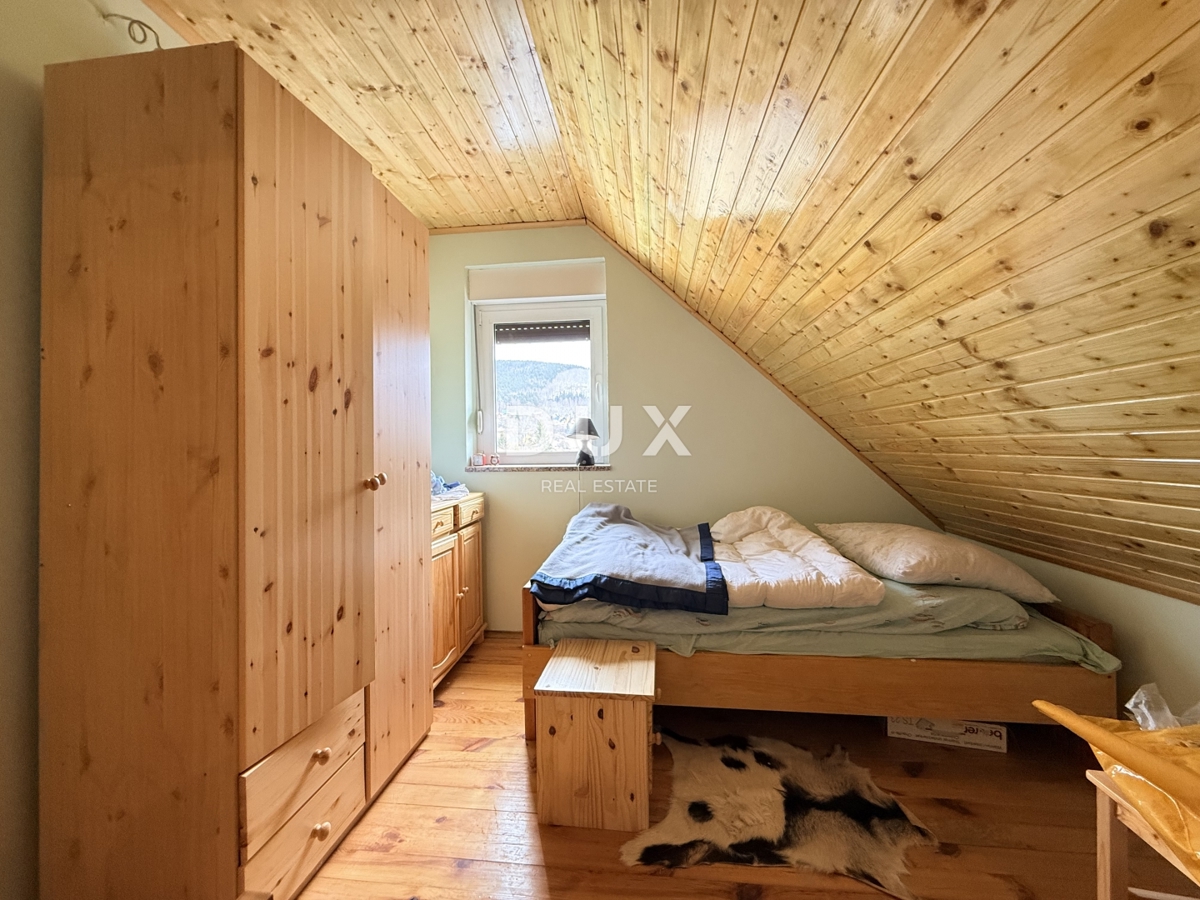 GORSKI KOTAR, MRKOPALJ - Casa con quattro appartamenti