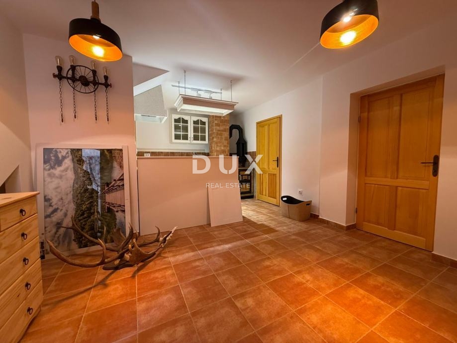 GORSKI KOTAR, MRKOPALJ - Casa con quattro appartamenti