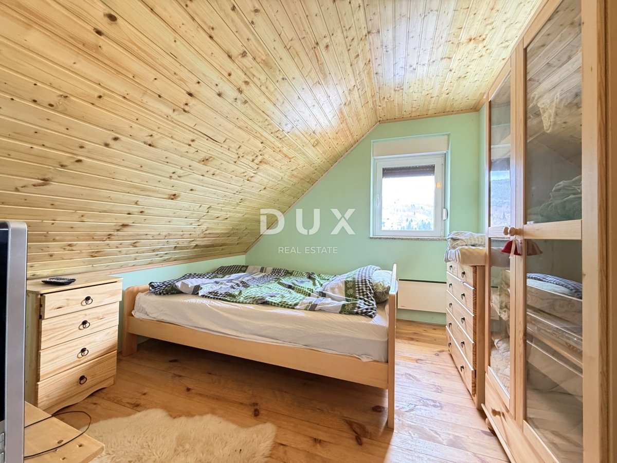 GORSKI KOTAR, MRKOPALJ - Casa con quattro appartamenti