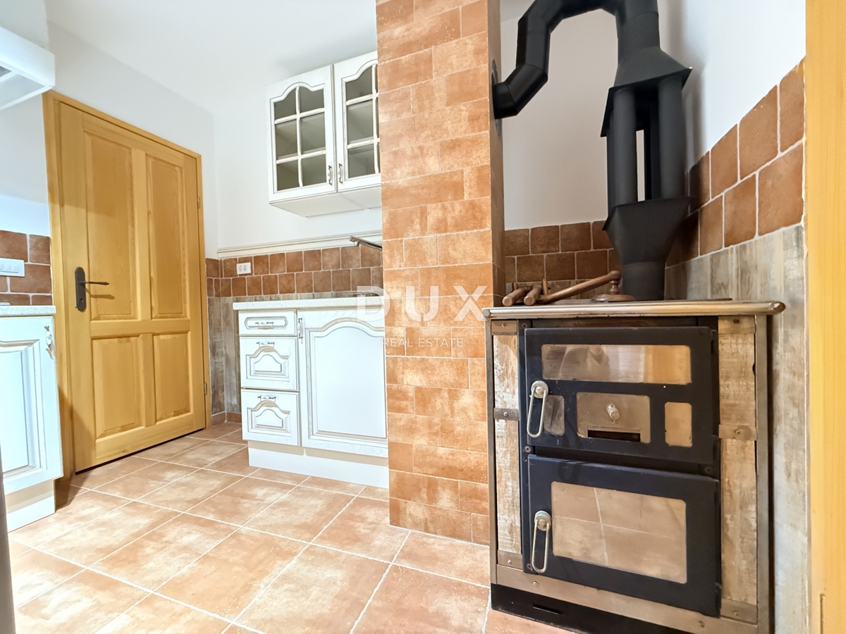 GORSKI KOTAR, MRKOPALJ - Casa con quattro appartamenti