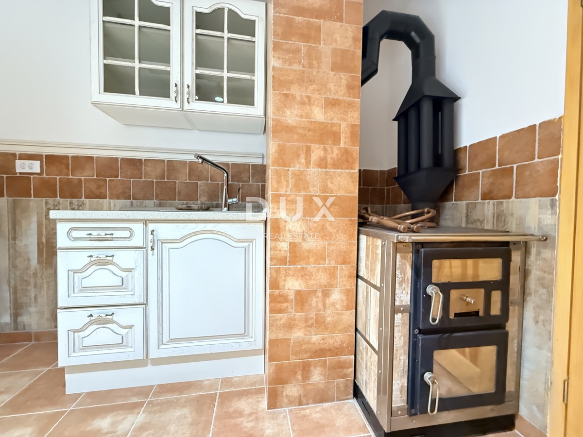 GORSKI KOTAR, MRKOPALJ - Casa con quattro appartamenti