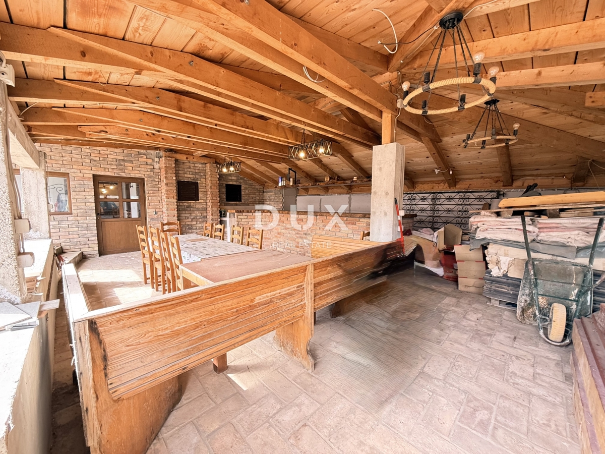 GORSKI KOTAR, MRKOPALJ - Casa con quattro appartamenti