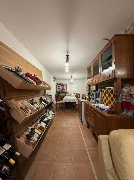 GORSKI KOTAR, MRKOPALJ - Casa con quattro appartamenti