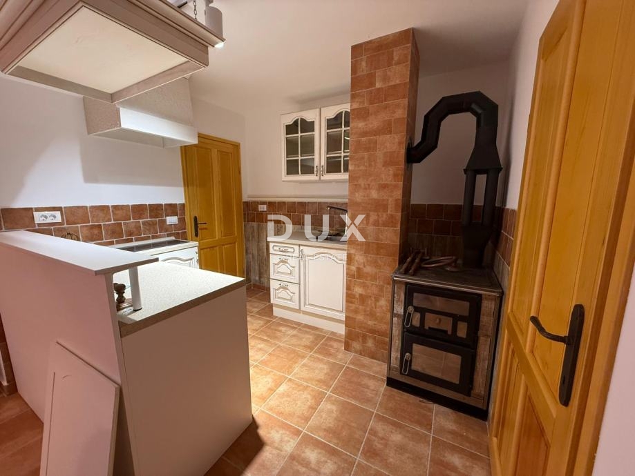 GORSKI KOTAR, MRKOPALJ - Casa con quattro appartamenti