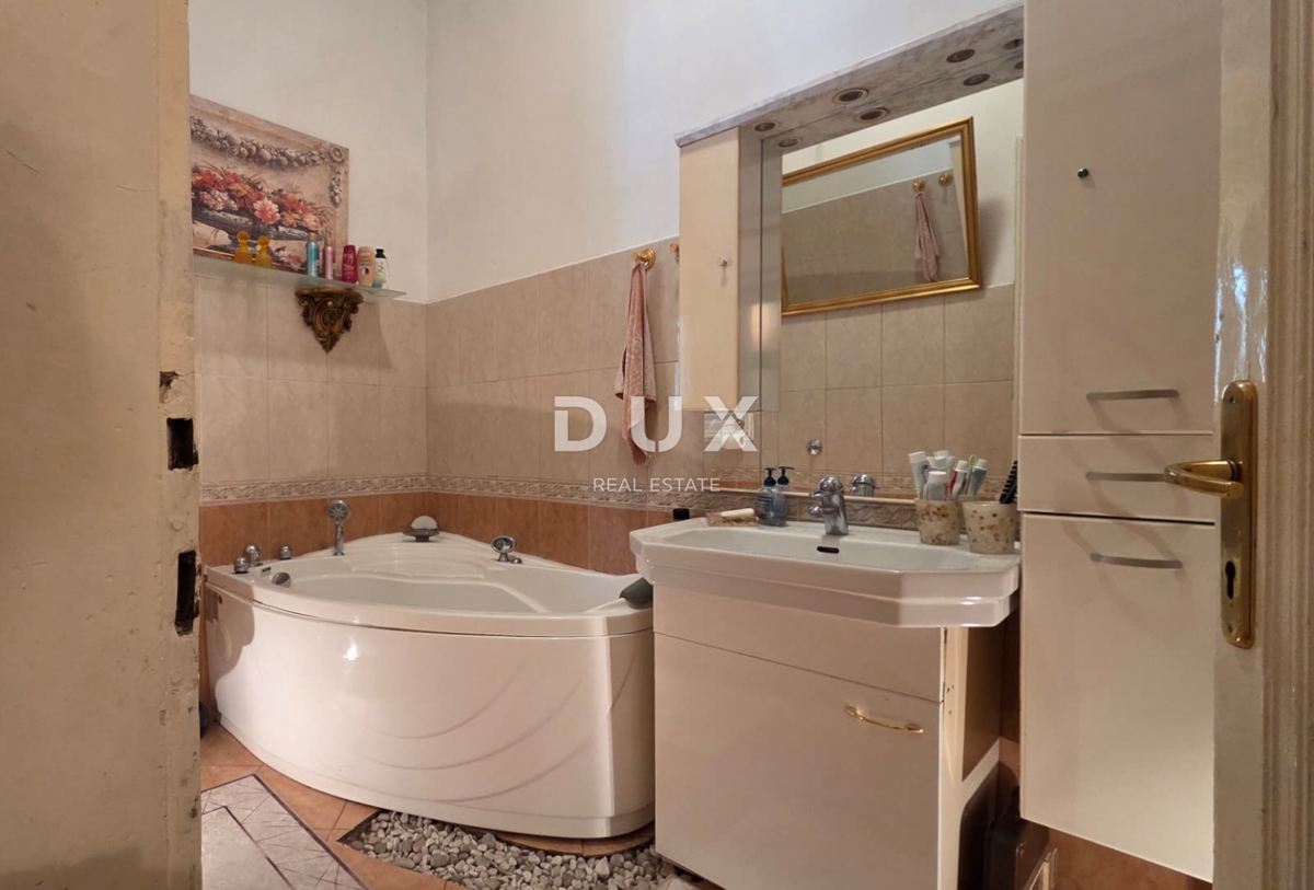 RIJEKA, POTOK - Accogliente appartamento in città con soffitti alti e grande potenziale, 2 camere da letto, 75 m2