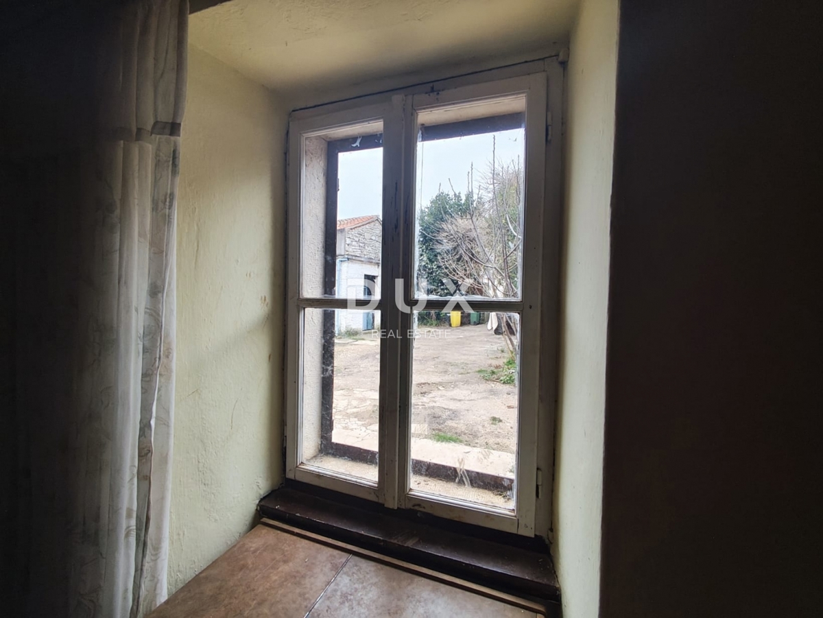 ISTRIA, PERUŠKI - Casa in pietra da ristrutturare