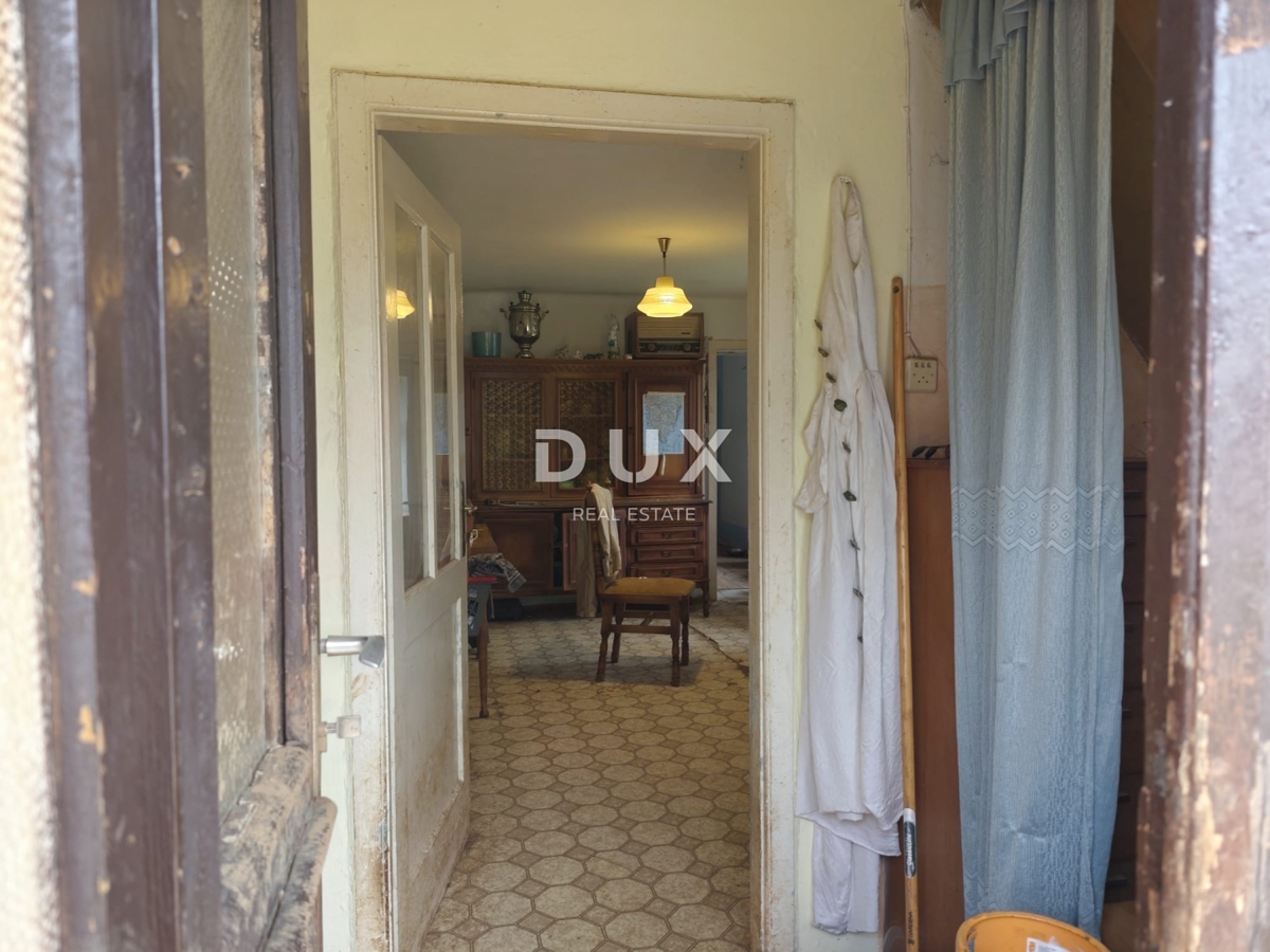 ISTRIA, PERUŠKI - Casa in pietra da ristrutturare