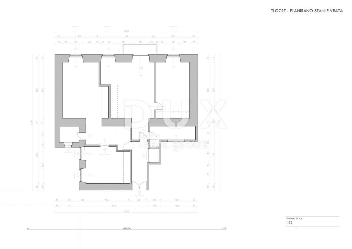 FIUME, CENTRO - Appartamento padronale con progetto per 2 unità abitative! Investimento in posizione esclusiva!