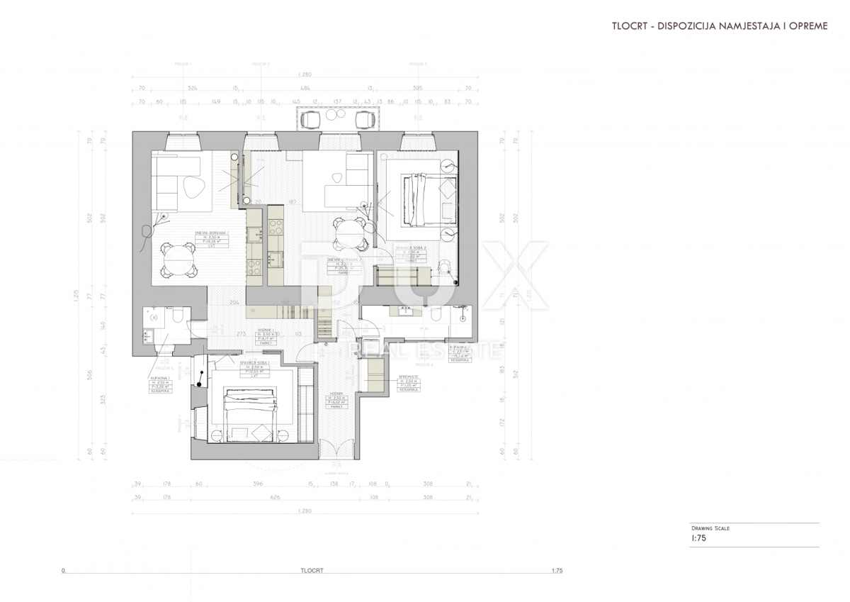 FIUME, CENTRO - Appartamento padronale con progetto per 2 unità abitative! Investimento in posizione esclusiva!