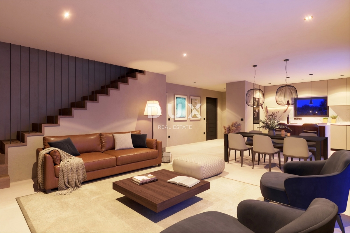 ISTRIA, SVETI LOVREČ - Casa moderna con piscina