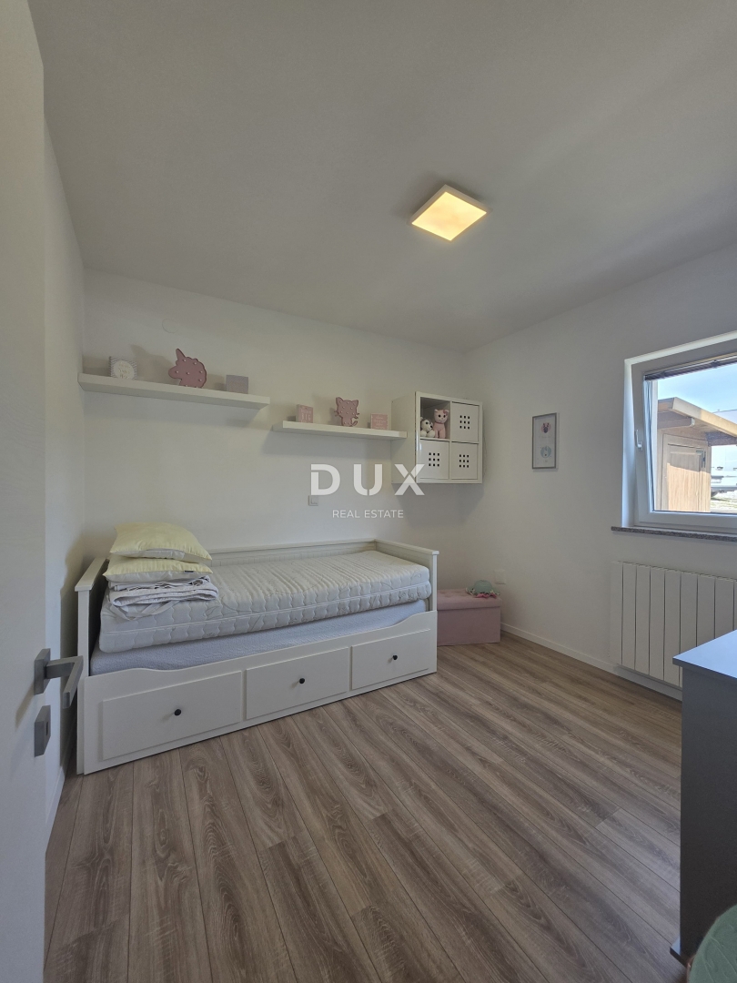 ISTRIA, POLA - Casa con tre unità abitative nella zona più ambita della città di Pola