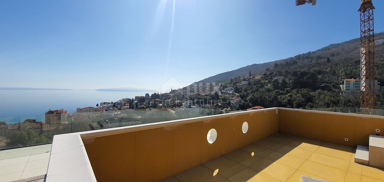 Appartamento Opatija - Centar, Opatija, 215m2