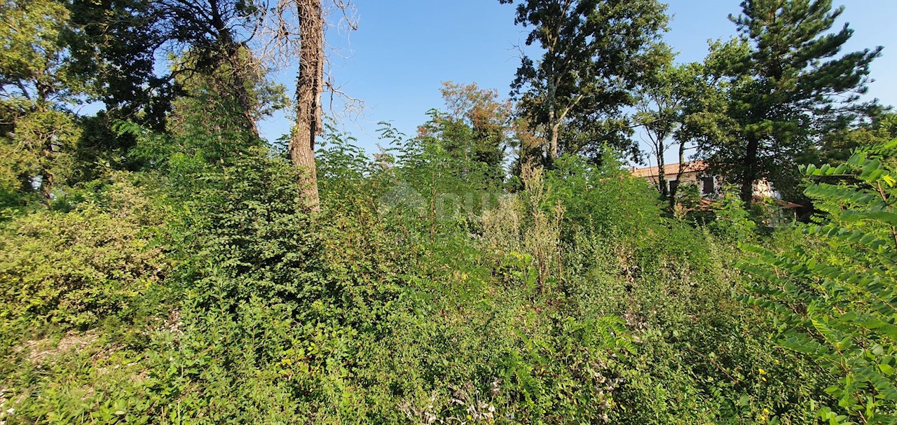 Terreno Kršan, 2.707m2