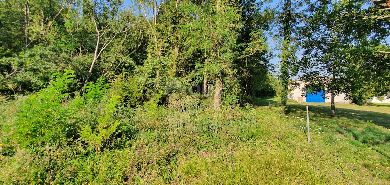 Terreno Kršan, 2.707m2