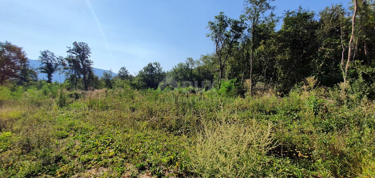 Terreno Kršan, 2.707m2