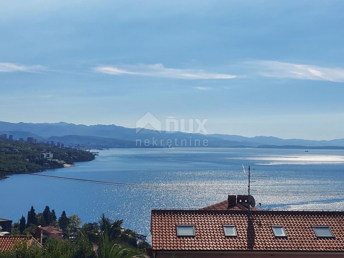 OPATIJA - appartamento 3 camere da letto + soggiorno 230m2 con vista mare e piscina + ambiente 250m2