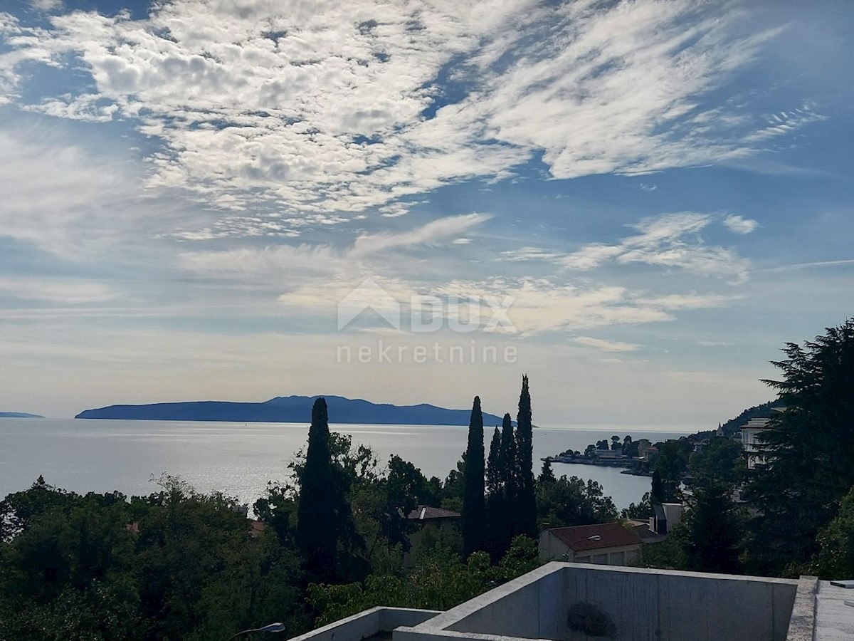 OPATIJA, LOVRAN - villa 333m2 con piscina e vista mare + ambiente 500m2