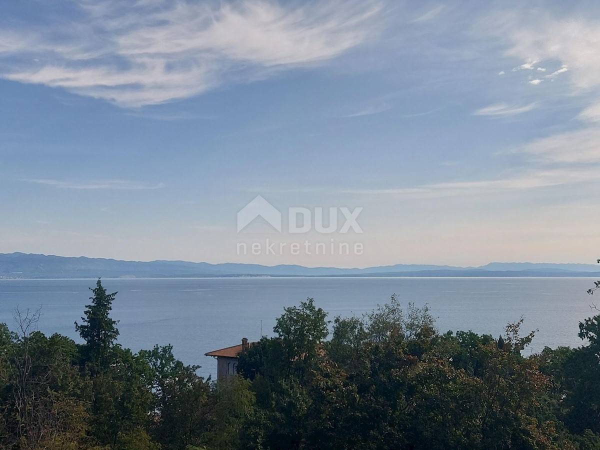 OPATIJA, LOVRAN - villa 333m2 con piscina e vista mare + ambiente 500m2