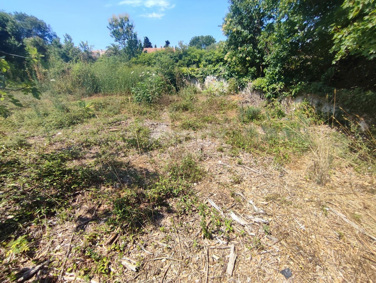 Terreno Premantura, Medulin, 1.300m2