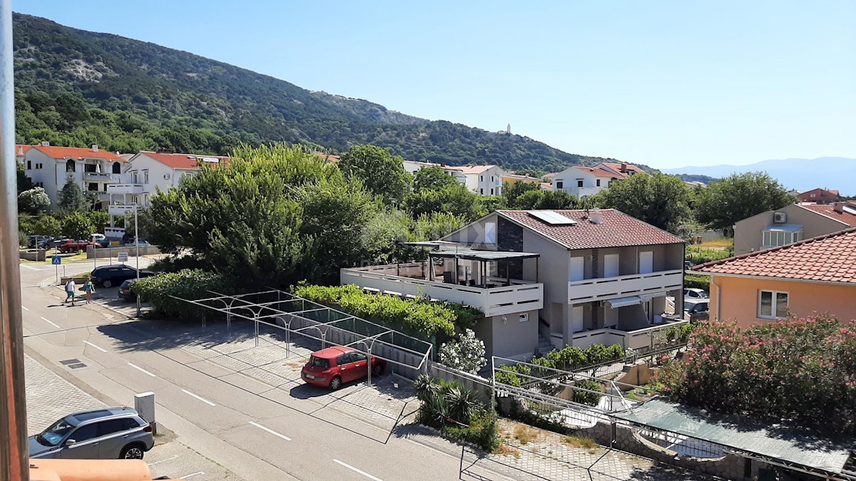 ISOLA DI KRK, BAŠKA - Trilocale vicino al mare