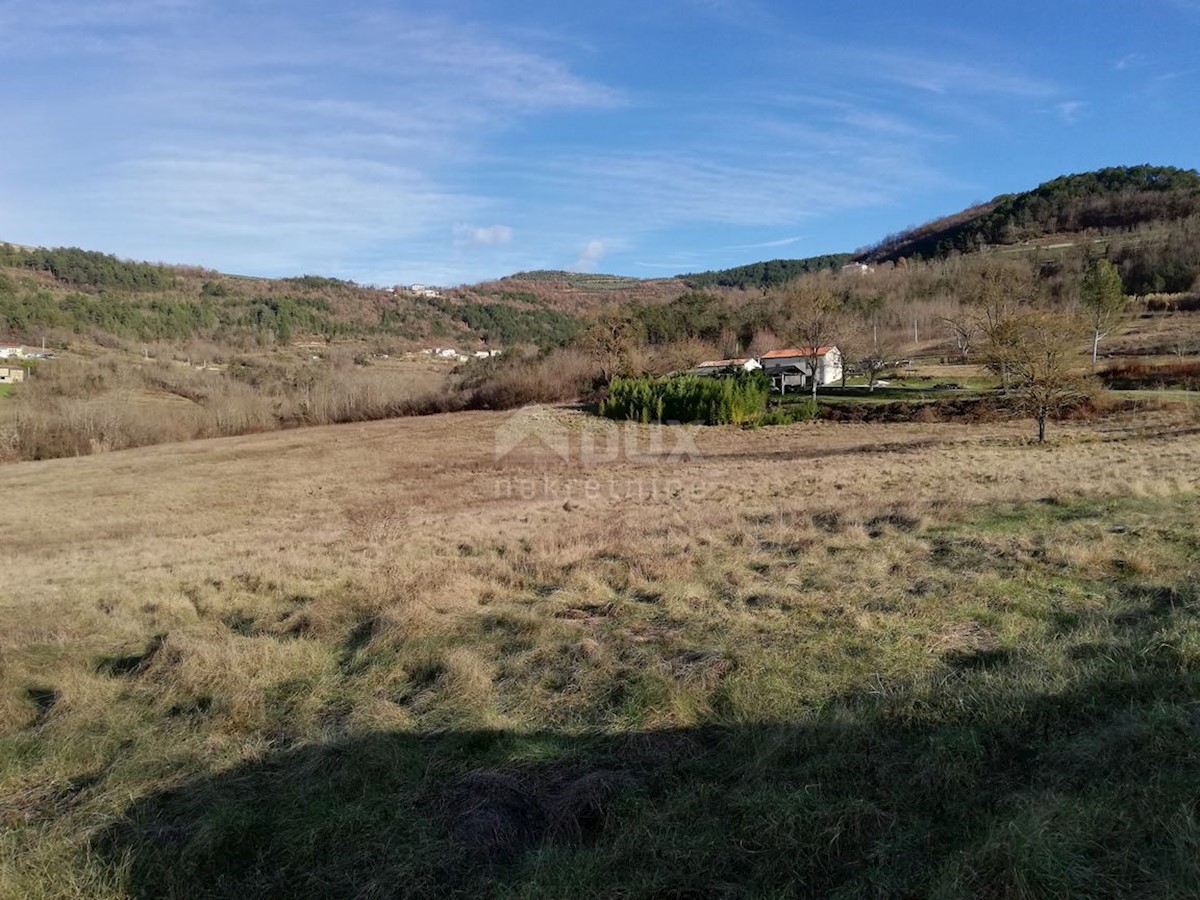 Terreno Motovun, 500.000m2