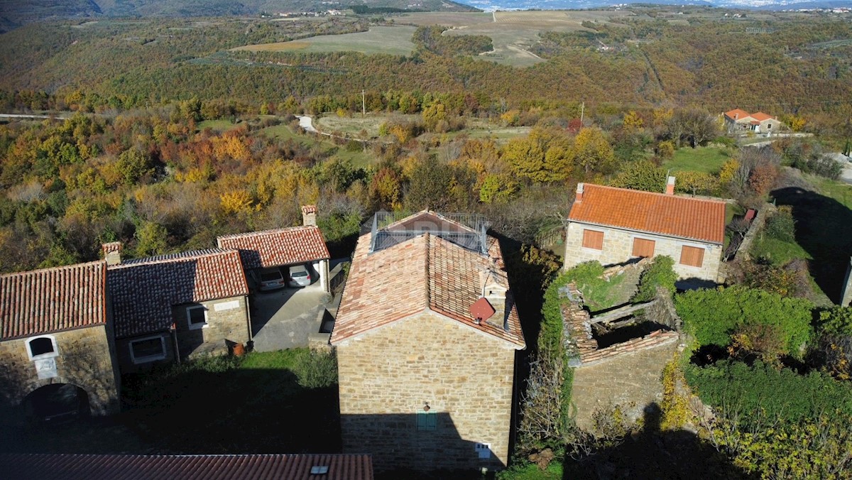 Casa Momjan, Buje, 140m2