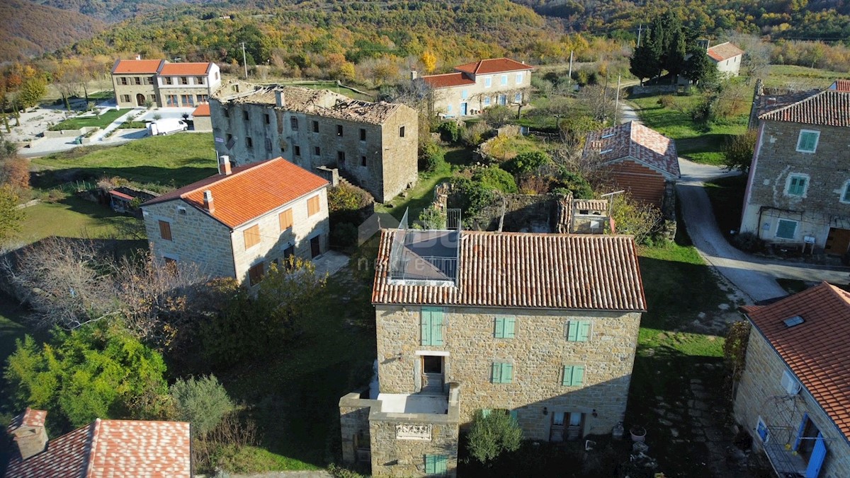 Casa Momjan, Buje, 140m2