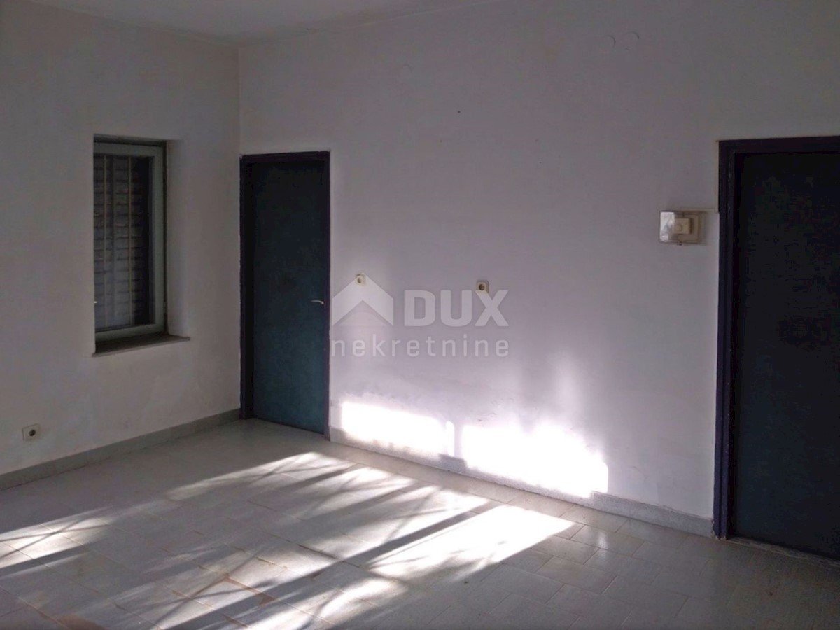 Locale commerciale Stari Pazin, Pazin, 51,40m2