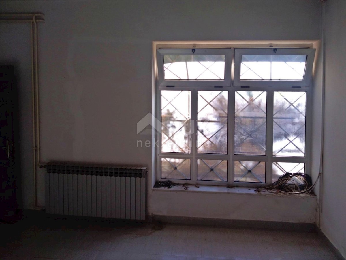 Locale commerciale Stari Pazin, Pazin, 51,40m2