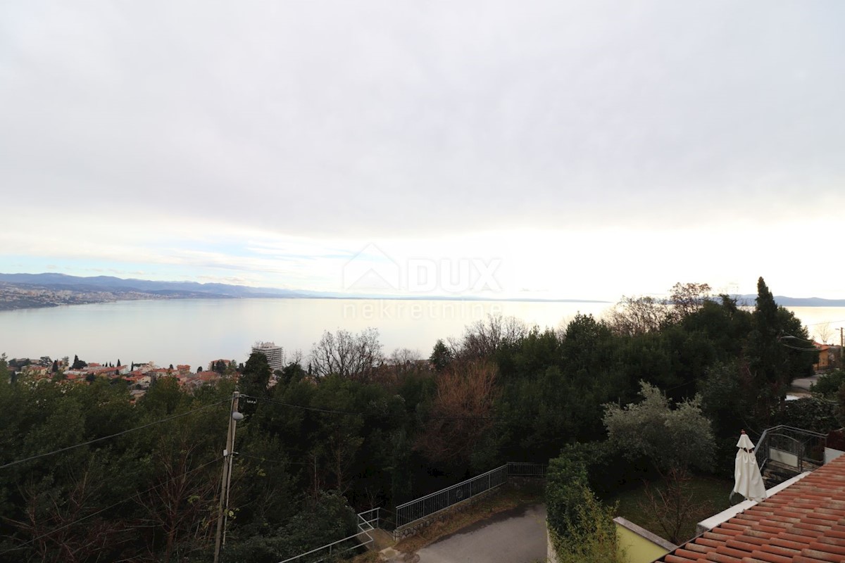 OPATIJA - Villa in pietra con vista panoramica sul mare!