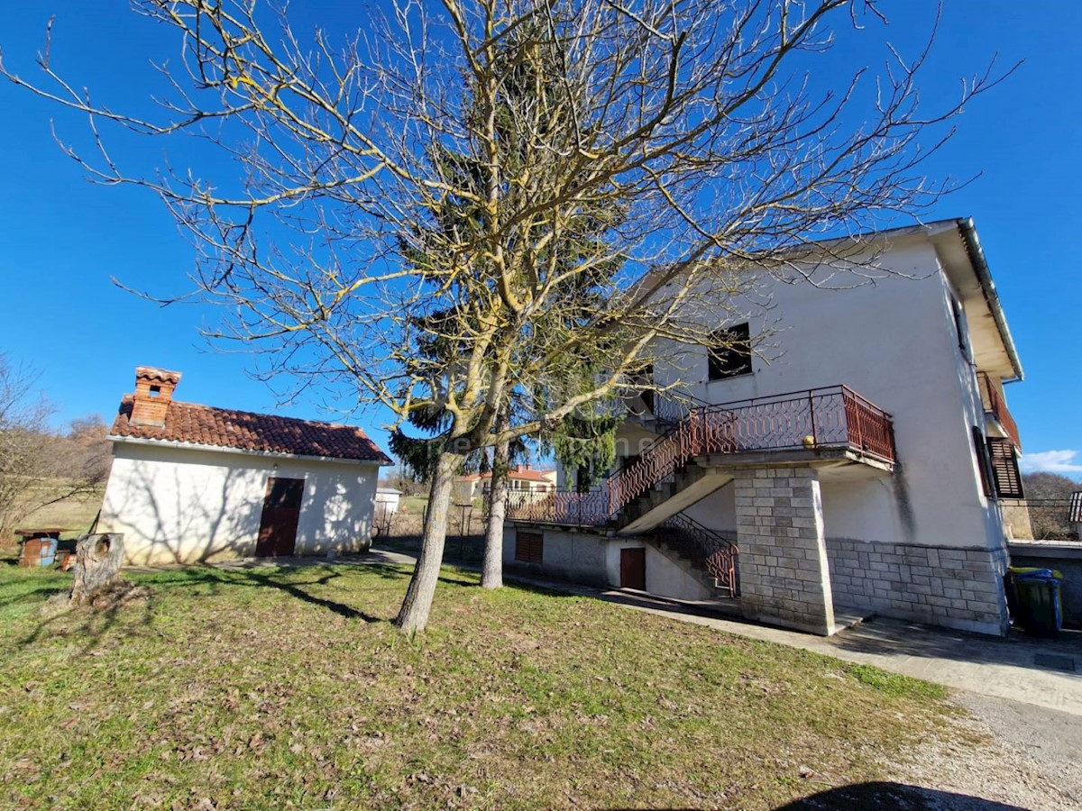 Casa Pićan, 395m2