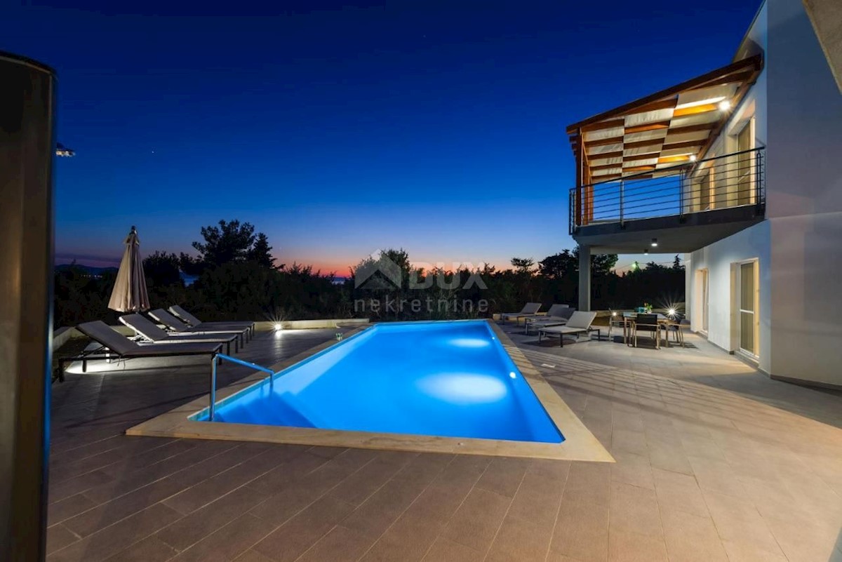 ZADAR, DIKLO - Villa di lusso con piscina e vista mare