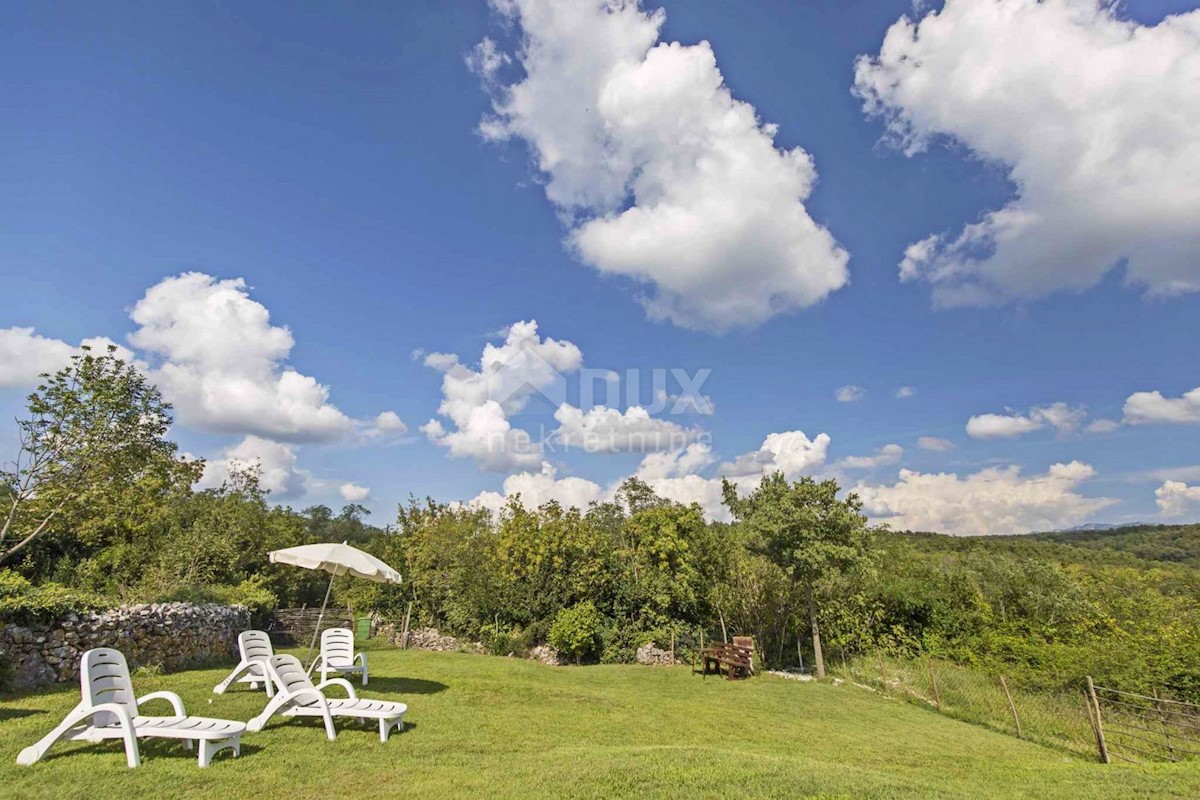 ISTRIA, LABIN - Casa rustica immersa nella natura