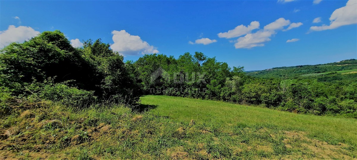 ISTRIA, GRONJAN - Terreno edificabile 1237m2 con bellissima vista sul mare