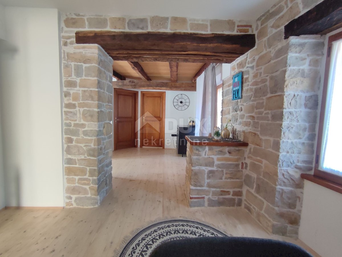 Casa Oprtalj, 167m2